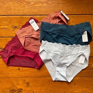 Soma Vanishing Edge Microfiber Hipster with Lace